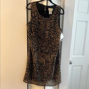 Jaclyn Smith Black and Tan Sleeveless Sheath Dress